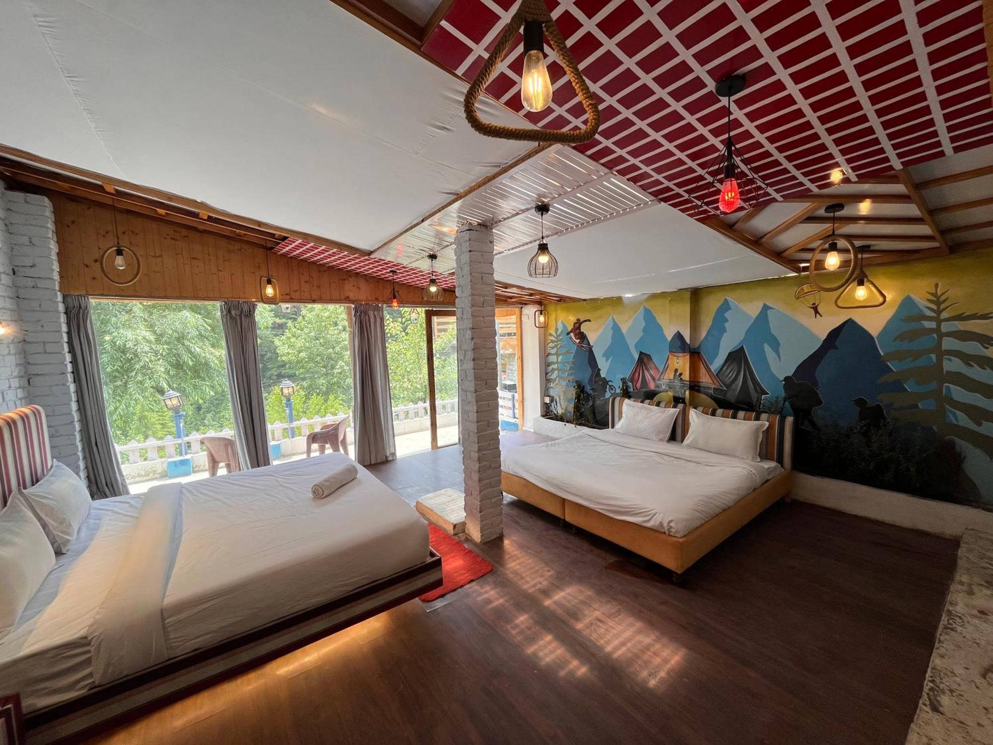 Hotel English Rose, #Personal Parking, #Petfriendly, #Garden, #Bonfire Under The Stars Manāli Buitenkant foto